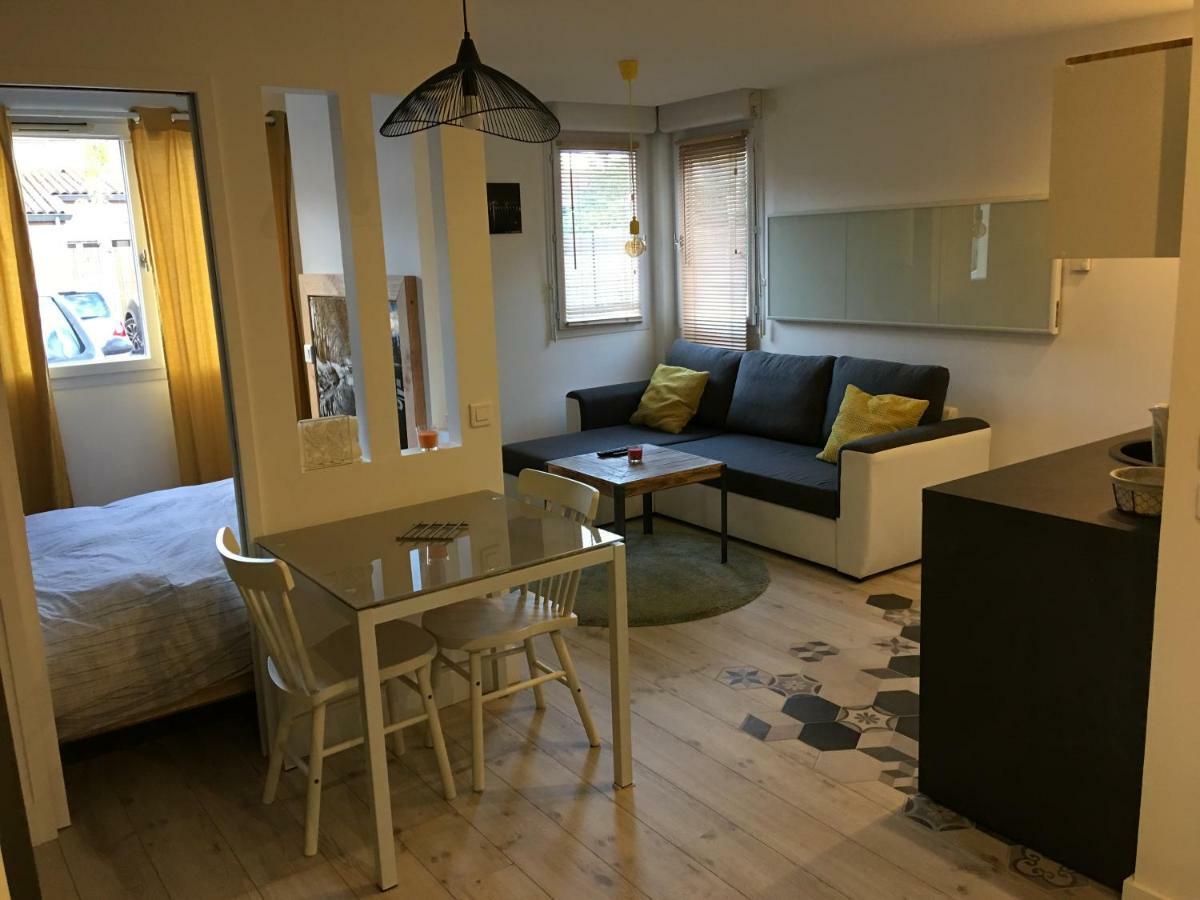 Apartamento Lespinet Toulouse Exterior foto