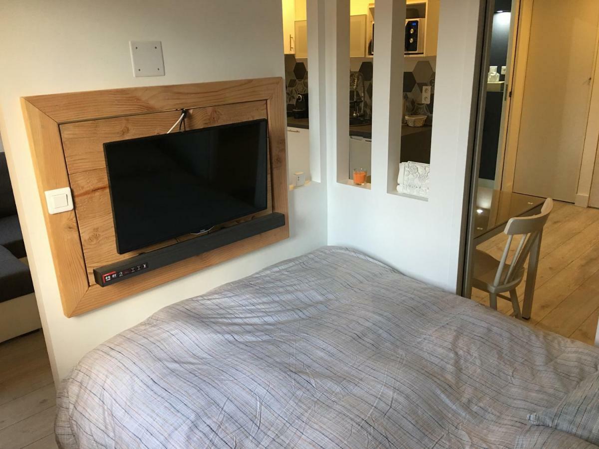 Apartamento Lespinet Toulouse Exterior foto